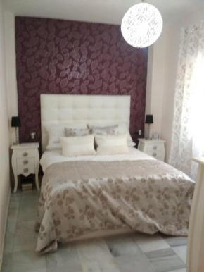 TWO BEDROOMS Leonor Dávalos
